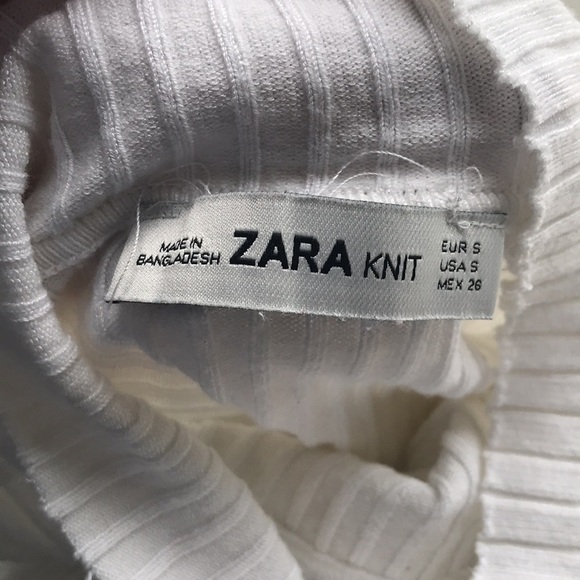 ZARA Cream Ribbed High Neck Button Detail cropped Sweater sz Small - Picture 12 of 13